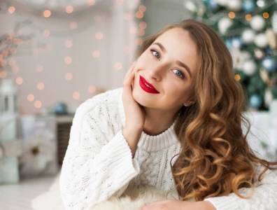  nova godina lepa zena.jpg 