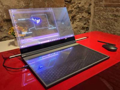 Lenovo ThinkBook Transparent Display Laptop Concept _ Foto SmartLife Krunoslav Ćosić (1).jpg Lenovo ThinkBook Transparent Display Laptop Concept _ Foto SmartLife Krunoslav Ćosić (1).jpg
