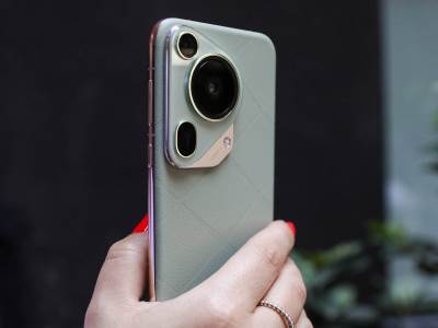 Huawei Pura 70 Ultra poleđina  Huawei Pura 70 Ultra poleđina
