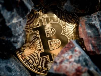 Bitcoin _ bitkoin _ Foto Shutterstock.jpg Bitcoin _ bitkoin _ Foto Shutterstock.jpg