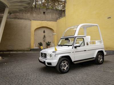 Mercedes-Benz G580 EQ _ prvi električni papomobil _ Foto Mercedes-Benz (10).jpg  Mercedes-Benz G580 EQ _ prvi električni papomobil _ Foto Mercedes-Benz (10).jpg
