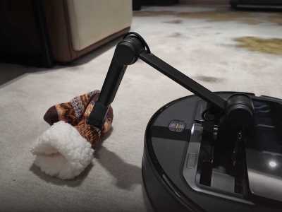 Roborock Saros Z70 robot usisivač sa mehaničkom rukom Roborock Saros Z70 robot usisivač sa mehaničkom rukom
