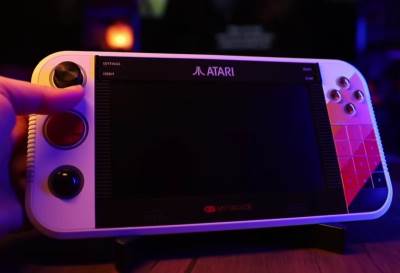 Atari Gamestation Go _ Atari.jpg  Atari Gamestation Go _ Atari.jpg