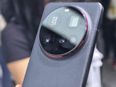 Xiaomi 15 Ultra izgled 8.jpg Xiaomi 15 Ultra izgled 8.jpg
