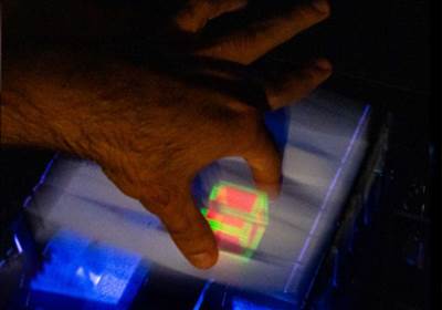 Hologram koji se može dodirnuti Hologram koji se može dodirnuti
