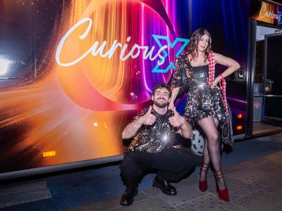 IQOS Curious X  IQOS Curious X