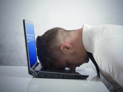 Zastareo laptop  Zastareo laptop