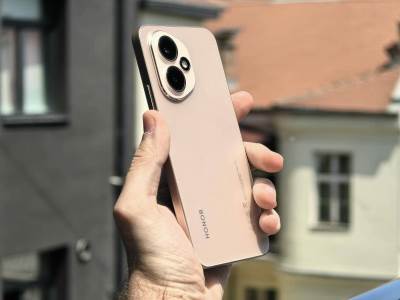 HONOR 400 recenzija 