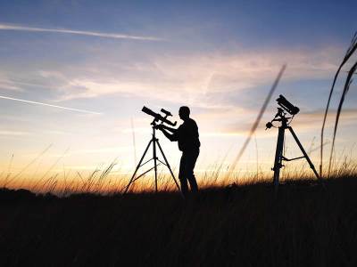  Astronom posmatra kišu meteora 