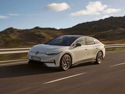 Telefon _ razbijen ekran _ Foto Shutterstock.jpg 