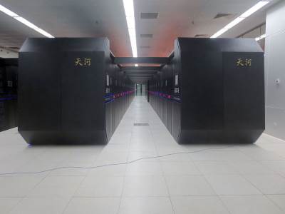 Tianhe 2 kineski superkompjuter.jpeg Tianhe 2 kineski superkompjuter.jpeg