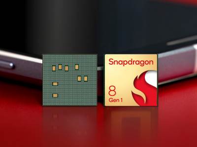 Snapdragon 8 Gen 1 čip ispred telefona Snapdragon 8 Gen 1 čip ispred telefona