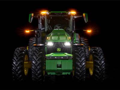 Autonomni traktor Autonomni traktor