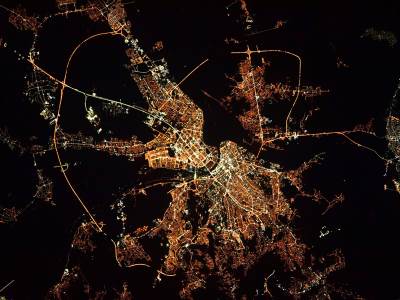 Beograd noću uslikan sa Međunarodne svemirske stanice 