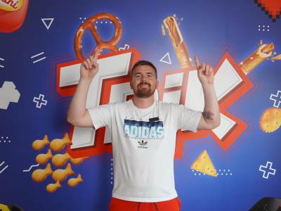 Roksa pobednik.jpg  Roksa pobednik.jpg