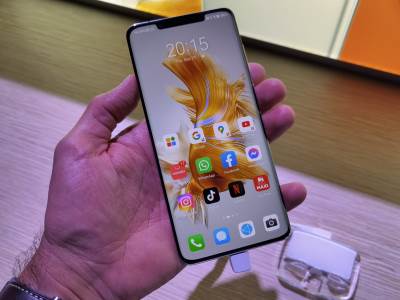 Huawei Mate 50 Pro AppGallery, Google i domaće aplikacije Huawei Mate 50 Pro AppGallery, Google i domaće aplikacije